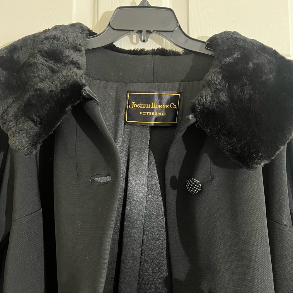 Vintage Coat Black | Joseph Horne Co.